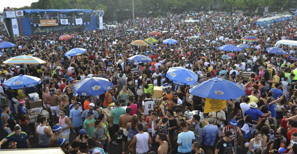 carnaval-brasilia-raparigueiros-facebook